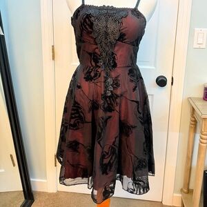 Elegant Black and Burgundy Lace Dress